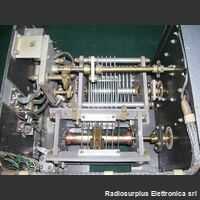  AccordatoreR-137 Accordatore di antenna di alta potenza HF/VHF R-137 Accordatori di antenna