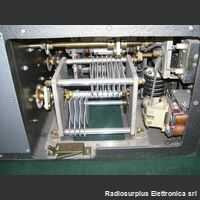  AccordatoreR-137 Accordatore di antenna di alta potenza HF/VHF R-137 Accordatori di antenna