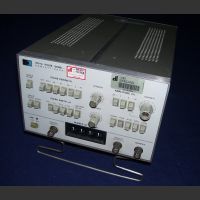 HP 8011A Opt. 001 Pulse Generator HP 8011A Opt. 001 Strumenti
