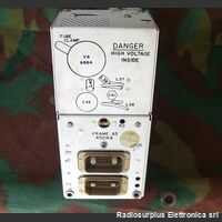 T-879A/ARC-73 Transmitter Radio T-879A/ARC-73 Apparati radio