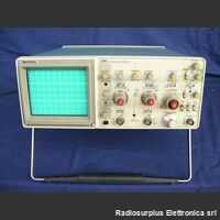 TEKTRONIX 2215 Oscilloscope TEKTRONIX 2215 Strumenti