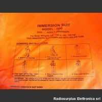  Immersion Suit model I590 Immersion Suit      model I590    Tuta per immersione e sopravvivenza in acque fredde. Militaria