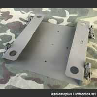 CL 816 Staffa in metallo CL 816 Accessori per apparati radio Militari