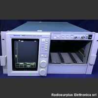 TEK  11403 Main Frame Main Frame Digitizing Oscilloscope  TEKTRONIX 11403 Strumenti