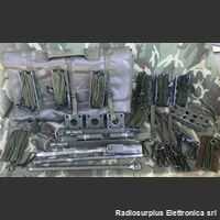AB-35-TRC/7 Sostegno per antenna con accessori AB-35-TRC/7 Accessori per apparati radio Militari