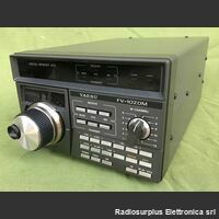 FV-102DM Digital Memory VFO YAESU FV-102DM Apparati radio civili