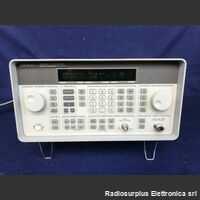 AGILENT 8648D Signal Generator AGILENT 8648D Strumenti
