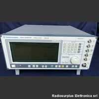 ROHDE & SCHWARZ SMIQ Signal Generator ROHDE & SCHWARZ SMIQ Strumenti