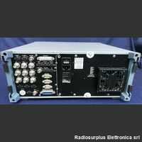 ROHDE & SCHWARZ SMIQ Signal Generator ROHDE & SCHWARZ SMIQ Strumenti
