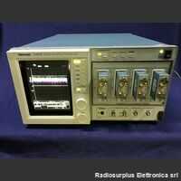 TEKTRONIX 11801B Digital Sampling Oscilloscope  TEKTRONIX 11801B Strumenti