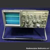 TEKTRONIX 2235A Oscilloscope  TEKTRONIX 2235A Strumenti