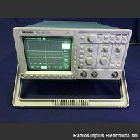 TDS 310 TWO Channel Oscilloscope  TEKTRONIX TDS 310 Strumenti