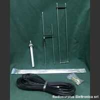 SN-738 Antenna J-POLE verticale SN-738 Frequenza 30,6 - 72,8 Mhz Telecomunicazioni