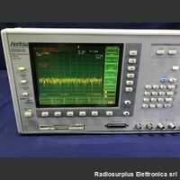 MT8801B Radio Communication Analyzer  ANRITSU MT8801B -da revisionare Strumenti
