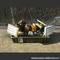 Kit 2 lampade di Emergenza da Campo Kit 2 lampade di Emergenza da Campo Militaria