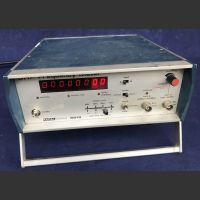RACAL 9915 UHF Frequency Meter RACAL 9915 Strumenti