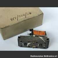  951/700/23 Relè RF da c.s.  951/700/23 Accessori per strumentazione