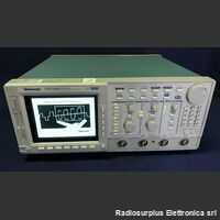 TDS 540D Digital Phosphor Oscilloscope TEKTRONIX TDS 540D Strumenti