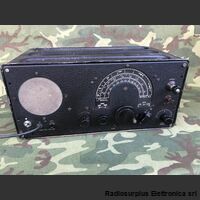 PYE P.C.R. 1  PYE Communication Receiver type P.C.R. 1 (manca targhetta identificativa) Ricevitore di invasione Inglese, per avamposti Apparati radio