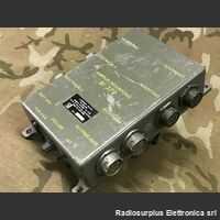 AI-379 Amplificatore Interfono AI-379 Consente la commutazione di tre apparati radio e tre interfoni su mezzi mobili Accessori per apparati radio Militari