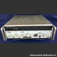 HP 8640A Signal Generator  HP 8640A -da revisionare Strumenti