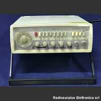TOPWARD model 8105 Function Generator AM/FM  TOPWARD model 8105 Strumenti