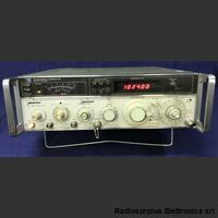 HP 8640B HP 8640B Signal Generator  opt. 001 - 002 Strumenti
