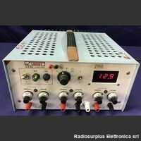 LARCET mod. 2X20/1/10/5 Triplo Alimentatore LARCET mod. 2X20/1/10/5 Strumenti