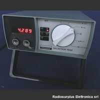 SOLARTRON 7040 Digital Multimeter  SCHULUMBERGER  SOLARTRON 7040 Strumenti