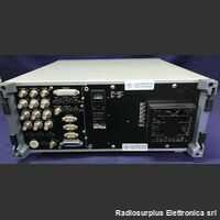 SMIQ 03B Vector Signal Generator  ROHDE & SCHWARZ SMIQ 03B  Range di frequenza da 300 Khz a 3,3 Ghz Strumenti