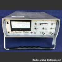 RACAL9008M RACAL-DANA 9008 M  Misuratore di modulazione AM/FM  Range di frequenza da 1,5 Mhz a 2 Ghz Strumenti