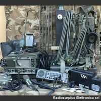 ELMER RH4/178/PV Ricetrasmettitore doppio uso HF/BLU ELMER RH4/178/PV Ricetrasmettitore veicolare e portatile HF da 2 a 29,000 Mhz in AM/SSB/CW Apparati radio