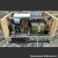 UE12 Ricevitore Navale HAGENUK KIEL type UE12 Ricevitore da 0,12 - 28 Mhz in 11 bande Apparati radio