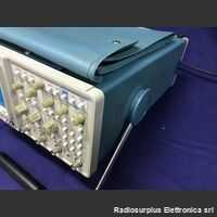 TEKTRONIX 2432A da rev. Digital Oscilloscope  TEKTRONIX 2432A da revisionare  2 canali, 250Mhz Strumenti