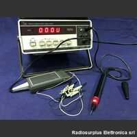  HP 5004A Signature Analyzer  HP 5004A  Velocita' di clock di 10 Mhz. Display a 4 cifre Strumenti