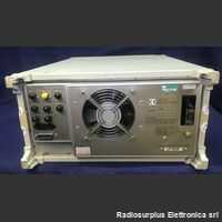 R4262 ADVANTEST R4262   Synthesized Signal Source .  Consente impostazioni di frequenza  da 100 kHz a 4,5 GHz Strumenti