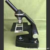 GILLETT & SIBERT M33411 Comparison Microscope Unit  GILLETT & SIBERT M33411   Microscopio con accessori  Scatola originale in legno Miscellanea