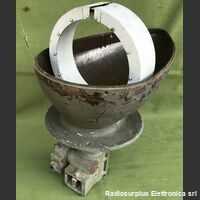 TMG/37/4168 Loop Antenna Aeronautica  TMG/37/4168  Antenna ad anello circolare per  la navigazione aerea via radio Accessori per apparati radio Militari