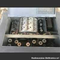 TESLA V 550012 Ricevitore  TESLA 550012 LAMBDA V  Ricevitore in 11 bande da 300 Khz  a 30 Mhz Apparati radio