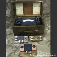 ELLIOTT BROTHERS Century  D.C. Testing Set  ELLIOTT BROTHERS  Misuratore di tensione e corrente  0-750 Volt  0-600 Amper Accessori per apparati radio Militari
