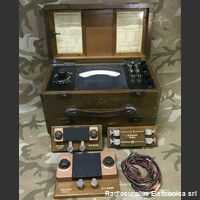 ELLIOTT BROTHERS Century  D.C. Testing Set  ELLIOTT BROTHERS  Misuratore di tensione e corrente  0-750 Volt  0-600 Amper Accessori per apparati radio Militari
