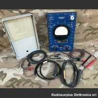 TS-352 A/U TS-352 A/U  Multimetro militare U.S. ME9 C/U   completo di Multiplier Kit MX-815/U Accessori per apparati radio Militari