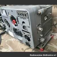 R-123 M Ricetrasmettitore Veicolare  R-123 M  Ricetrasmettitore VHF in FM da 20 - 51,5 Mhz,Potenza in uscita circa 40 W  Apparato di produzione RUSSA Apparati radio