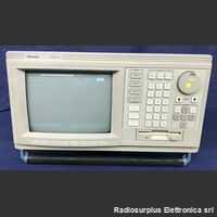  TEKTRONIX 3001 GPX  Analizzatore di stati logici da 20 a 360 canali  Memoria di acquisizione da 8K a 32K. Strumenti