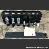 kit valve DDR Set valvole DDR  kit valve DDR  Contiene 7 valvole e una lampadina Accessori per apparati radio Militari