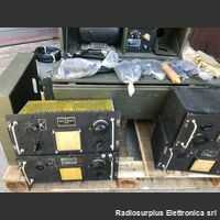 SCR-193 SCR-193  Stazione radio completa e originale.  Composta da Trasmettitore BC-191, Ricevitore BC-312, Dynamotor BD-77 Apparati radio