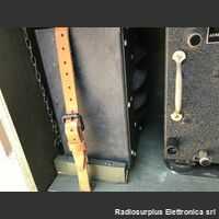 SCR-193 SCR-193  Stazione radio completa e originale.  Composta da Trasmettitore BC-191, Ricevitore BC-312, Dynamotor BD-77 Apparati radio