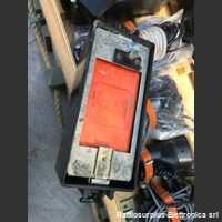 UFT 435 Stazione radio portatile/veicolare  UFT 435  Ricetrasmettitore in FM da 45,6 a 47,075 Mhz Apparati radio