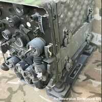 RT-70/GRC + AM-65/GRC Ricetrasmettitore RT-70/GRC + AM-65/GRC + mounting MT-300/GR Ricetrasmettitore in sintonia continua da 47 a 58  Mhz in FM Apparati radio