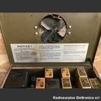 R-19J/TRC-1-GY Radio Receiver  R-19J/TRC-1-GY  U.S. Army a 70 a 100 Mhz in FM. Alim. 110 Volt Apparati radio